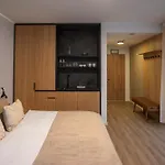 Aurum Hotel 4*