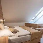 Ξενοδοχείο Aurum 4*
