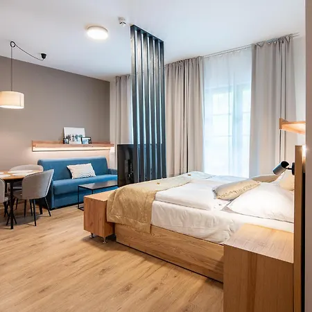 Aurum Hotel 4*
