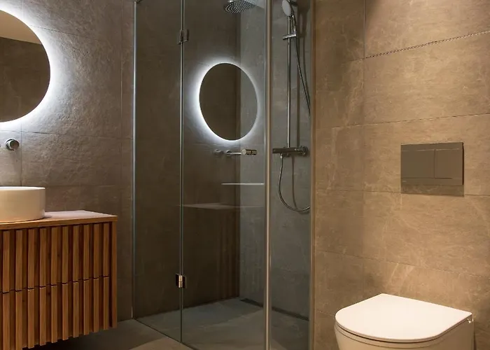 Aurum 4*